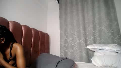 Glxsyy online show from 06/09/26, 06:47