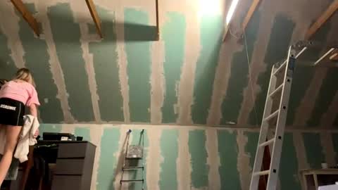 glyndabrierre online show from 04/20/26, 06:09