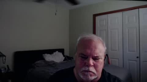 Snapshot of gmctruckguy chatting on 05/25/26, 05:30 gmctruckguy online show from 05/25/26, 05:30