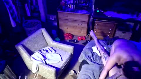 Snapshot of gnasty83 chatting on 02/11/25, 05:16 gnasty83 online show from 02/11/25, 05:16