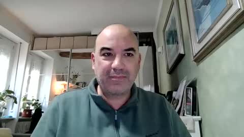 Snapshot of gnoffo77 chatting on 05/20/26, 01:28 Matte online show from 05/20/26, 01:28