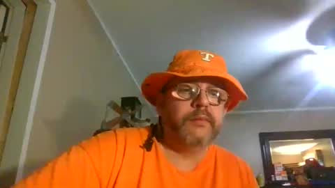 IDKIDCIDGAF online show from 11/22/25, 10:31