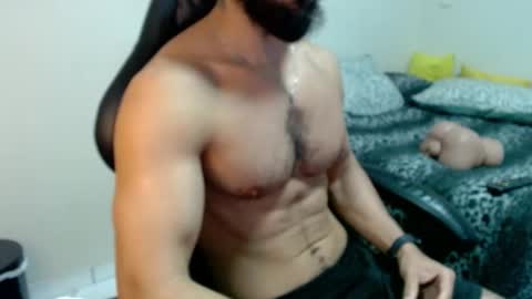 god hunkules online show from 12/17/25, 04:13