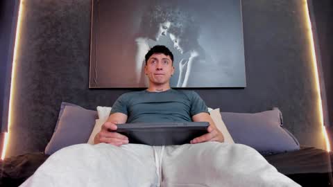 steven online show from 01/02/25, 06:34