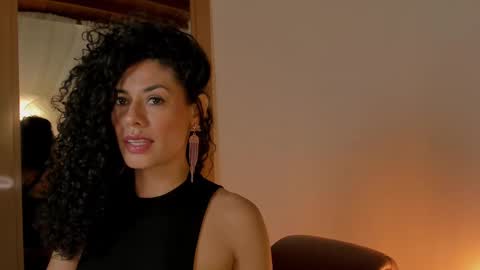 Snapshot of goddes_helena chatting on 03/07/25, 12:26 Elena online show from 03/07/25, 12:26