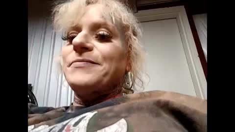 Snapshot of goddess0505 chatting on 09/14/25, 08:02 goddess0505 online show from 09/14/25, 08:02