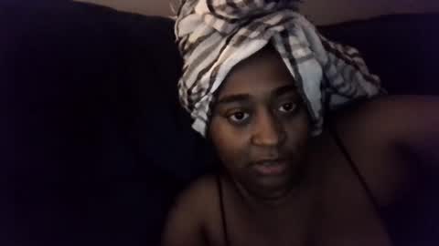 Snapshot of goddess_allure0 chatting on 12/06/24, 06:04 Goddess Allure0 online show from 12/06/24, 06:04