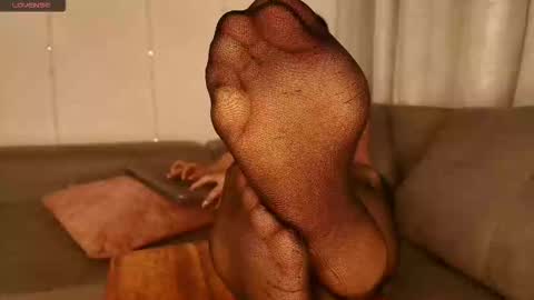 Snapshot of goddess_annabel_ chatting on 01/05/26, 11:08 anna online show from 01/05/26, 11:08