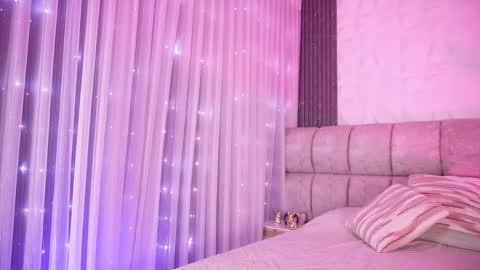 goddess_eli77 online show from 04/23/26, 03:08