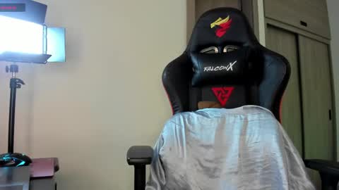 Khaleesi online show from 04/18/26, 03:54