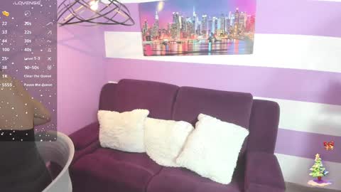 Snapshot of goddess_martina chatting on 12/16/24, 10:24 M A R T I N A  online show from 12/16/24, 10:24