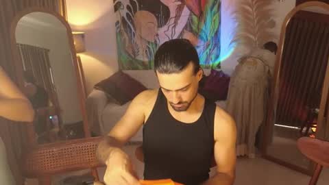 Snapshot of goddess_marylin chatting on 05/28/26, 02:31 330 UTC2 girls online show from 05/28/26, 02:31