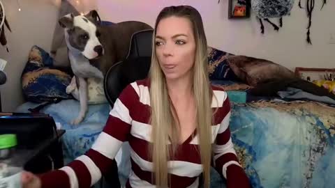Snapshot of goddess_of_mars chatting on 02/20/25, 03:52 Patricia Mars Goddess of Mars twitter thegoddessmindy online show from 02/20/25, 03:52