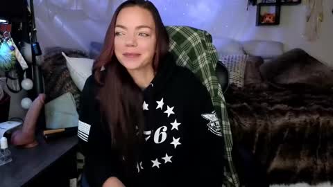 Patricia Mars           Goddess of Mars twitter thegoddessmindy online show from 02/19/26, 03:52