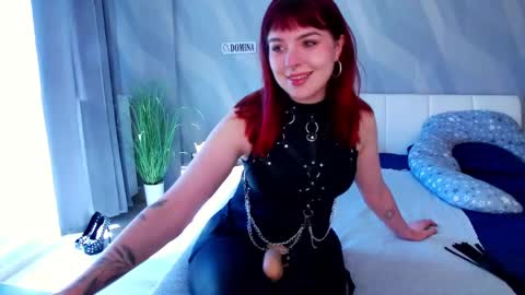 Snapshot of goddess_of_your_mind chatting on 05/14/26, 02:24 goddess_of_your_mind online show from 05/14/26, 02:24