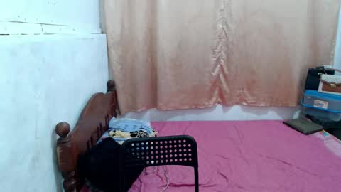 Snapshot of goddess_queen25 chatting on 02/22/26, 03:29 goddess_queen25 online show from 02/22/26, 03:29