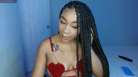 Valentina online show from 11/04/25, 09:52