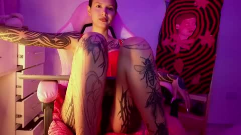 vee online show from 03/27/26, 05:02