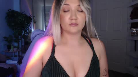 Goddess Emmy online show from 04/21/26, 05:25