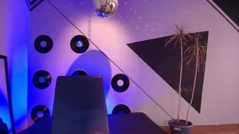 Julieta online show from 02/08/26, 06:44