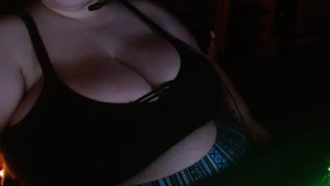 goddesslunastarr online show from 12/11/24, 10:03