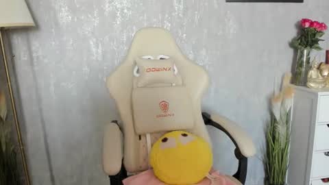 Mistress online show from 10/25/25, 07:38