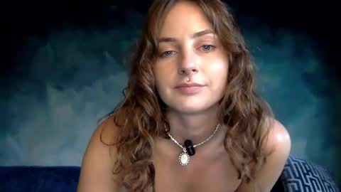 Snapshot of goddessmiamuse chatting on 03/24/26, 04:34 goddessmiamuse online show from 03/24/26, 04:34