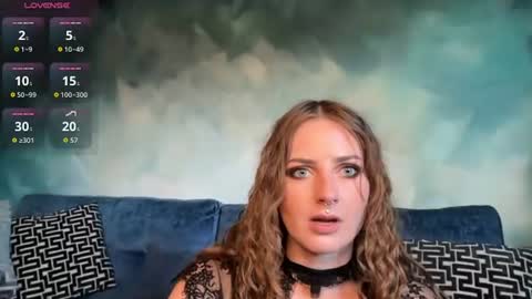 Snapshot of goddessmiamuse chatting on 06/13/26, 08:18 goddessmiamuse online show from 06/13/26, 08:18