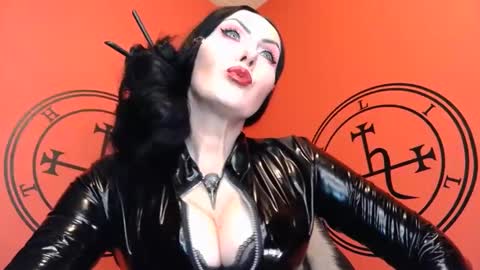 Snapshot of goddessmidnight chatting on 01/02/25, 12:45 GODDESS MIDNIGHT online show from 01/02/25, 12:45