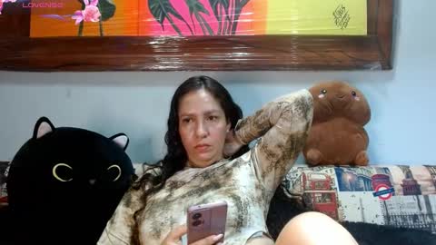  Naih Reyes online show from 09/13/25, 07:35