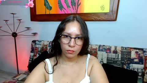  Naih Reyes online show from 09/27/25, 09:20