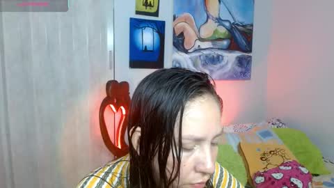 Naih Reyes online show from 10/15/25, 10:32