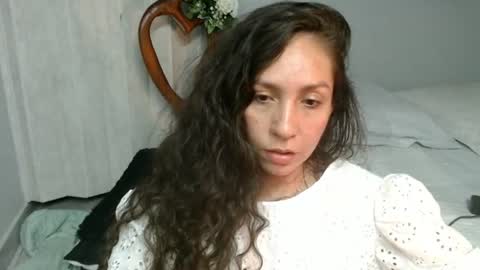  Naih Reyes online show from 07/07/26, 07:23