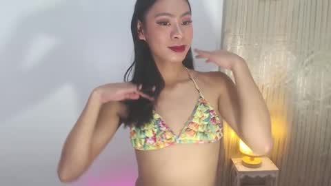 Kyla and Nian online show from 09/24/25, 02:04