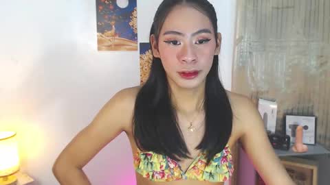 Kyla and Nian online show from 09/27/25, 05:01