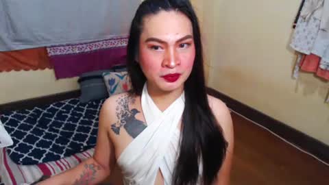 Snapshot of goddessoffertilityjane chatting on 01/07/25, 04:27 QUEEN JANE online show from 01/07/25, 04:27