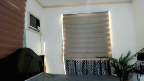 Snapshot of goddessoflostxx chatting on 06/22/26, 03:25 JENNIFER online show from 06/22/26, 03:25