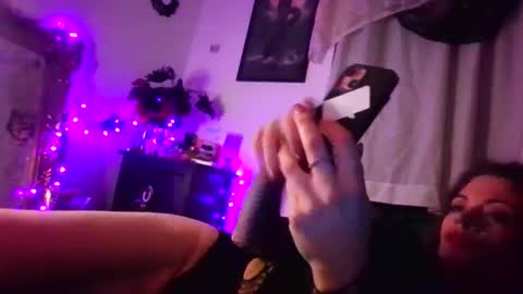 goddessrae19 online show from 02/13/26, 07:15