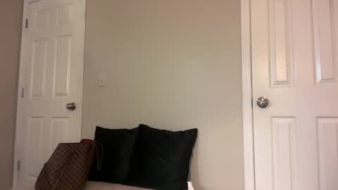 Crazzyboutrain online show from 10/08/25, 06:55