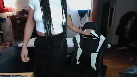 Goddess Tina 3 online show from 01/09/25, 11:56