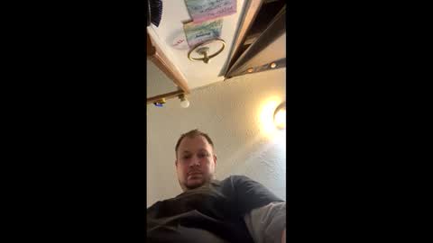 SirCumzalottt online show from 02/01/25, 11:54