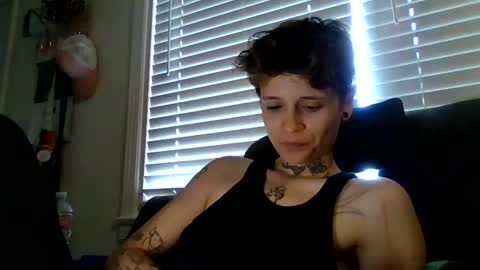 Snapshot of godlikearies chatting on 03/12/25, 09:35 L online show from 03/12/25, 09:35