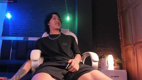 HUAN online show from 12/17/24, 05:40