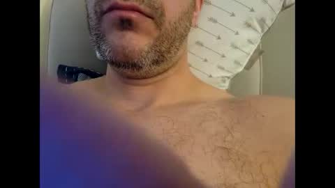 Snapshot of godsmack69 chatting on 12/27/24, 09:32 Godsmack69 online show from 12/27/24, 09:32