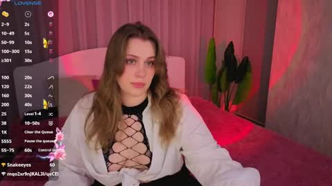 Lilya online show from 04/23/26, 05:37