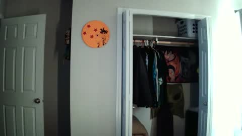 gokugarrison4334 online show from 10/29/25, 11:06