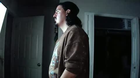 gokugarrison4334 online show from 11/16/25, 08:09