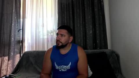 Snapshot of gold_alpha_boy chatting on 09/20/25, 11:00 gold_alpha_boy online show from 09/20/25, 11:00