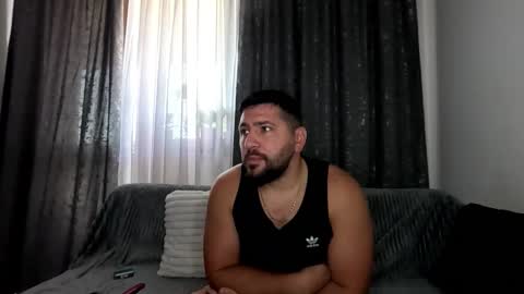 Snapshot of gold_alpha_boy chatting on 09/22/25, 06:59 gold_alpha_boy online show from 09/22/25, 06:59