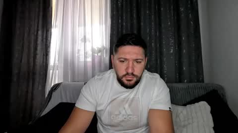 Snapshot of gold_alpha_boy chatting on 10/01/25, 07:14 gold_alpha_boy online show from 10/01/25, 07:14